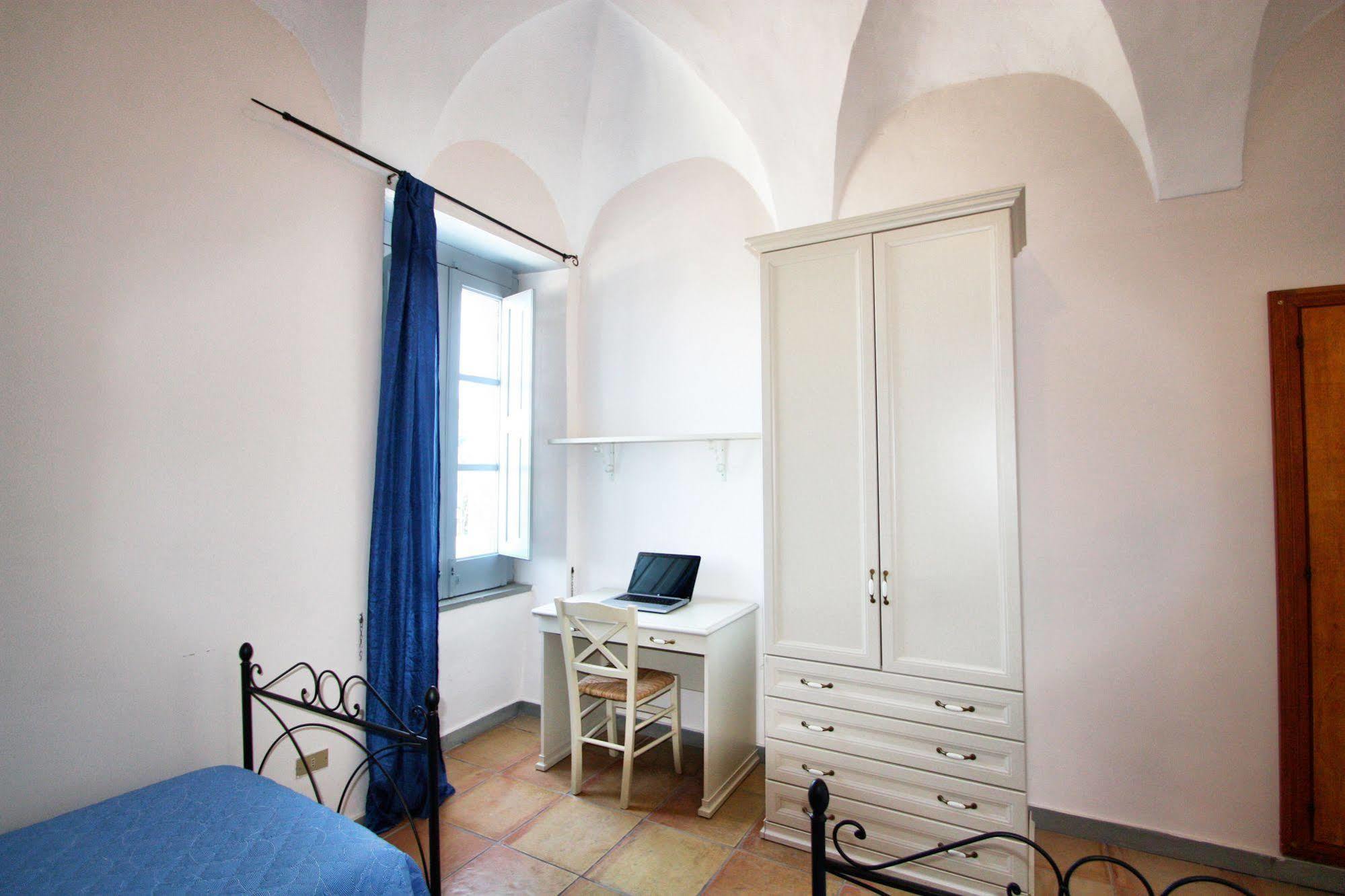San Francesco Relais Bed & Breakfast มัสซาลูเบรนเซ ภายนอก รูปภาพ